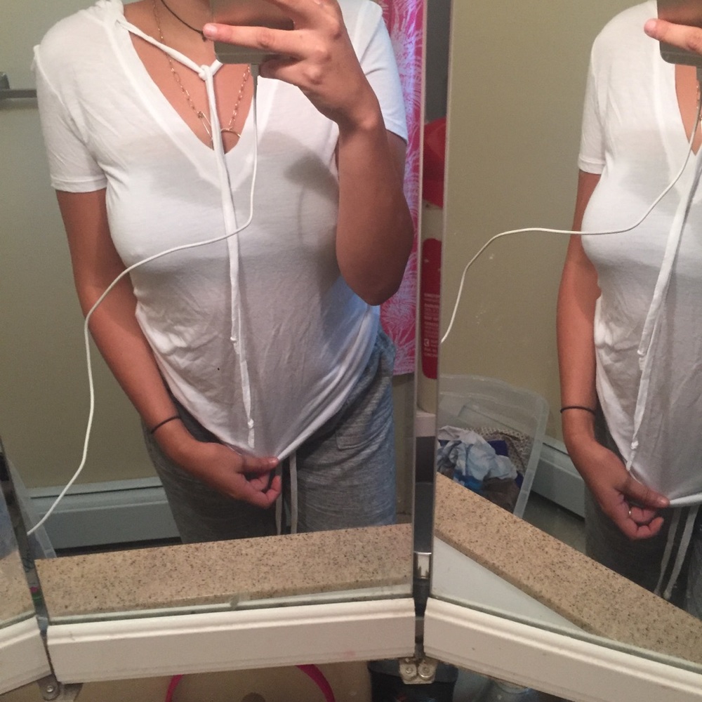 Hooded white top